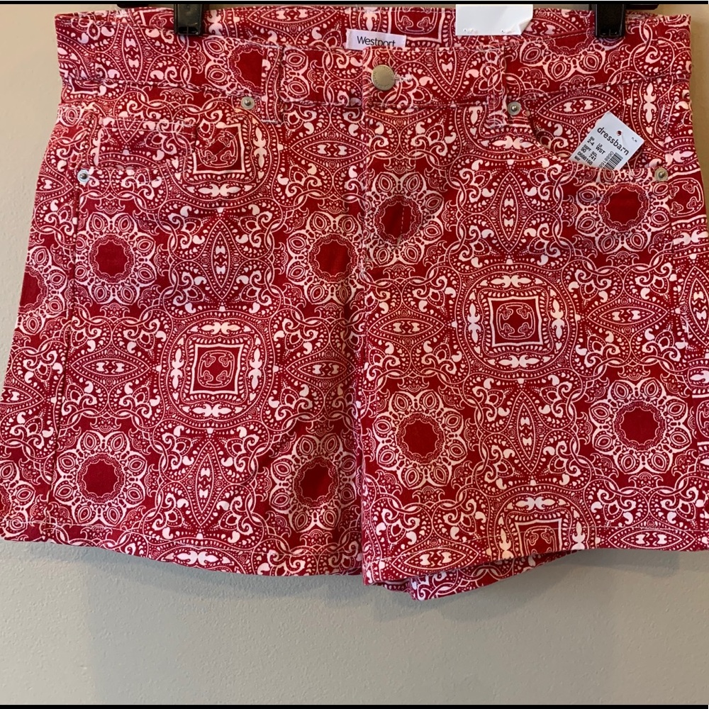 Signature Fit, Mid-Rise Short.